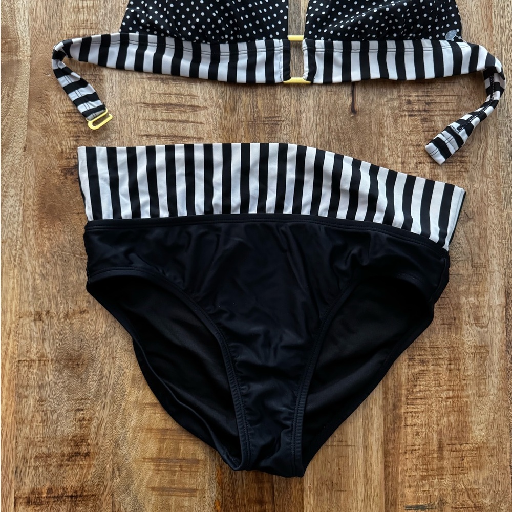 Marilyn Monroe Black and White halter Striped Bikini high waisted retro vintage - Picture 2 of 9
